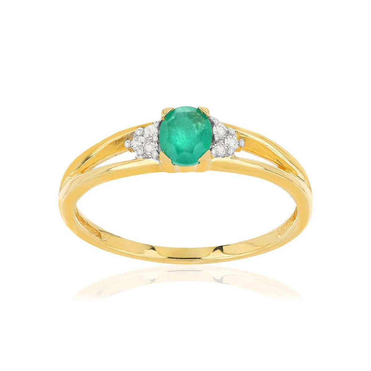 Bague or 750 jaune émeraude ovale et diamants