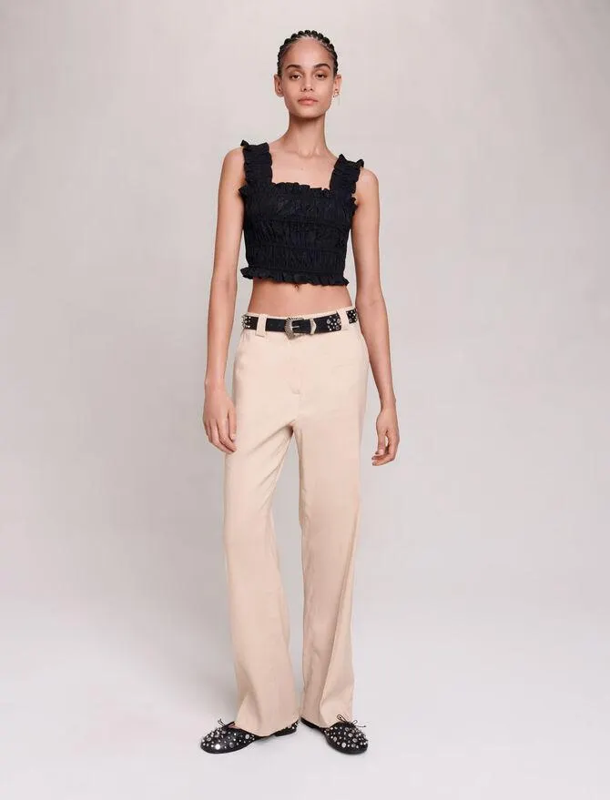 Top en dentelle semi-transparent