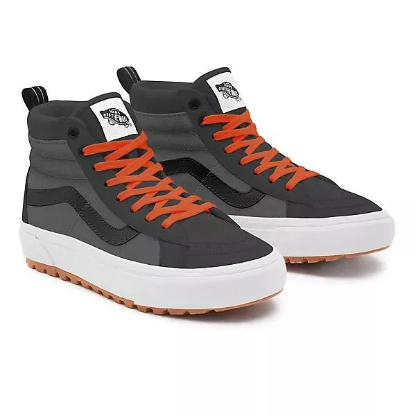 Suede Charcoal and Flame Laces Sk8-Hi MTE Personnalisées