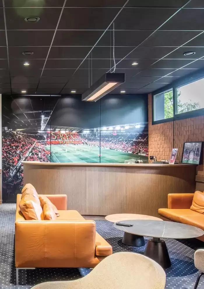 C O N T R A C T L O O K B O O K du 7 janvier au 31 décembre 2025 - Catalogue page 291