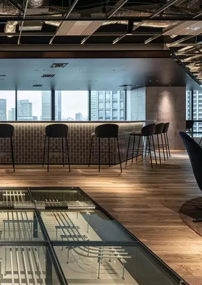 C O N T R A C T L O O K B O O K du 7 janvier au 31 décembre 2025 - Catalogue page 389