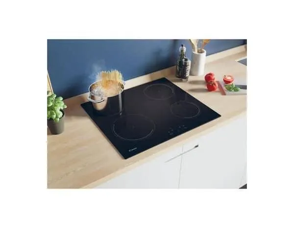 Plaque induction 4 zones 7000 W - L.56 x P.49 cm. - Candy