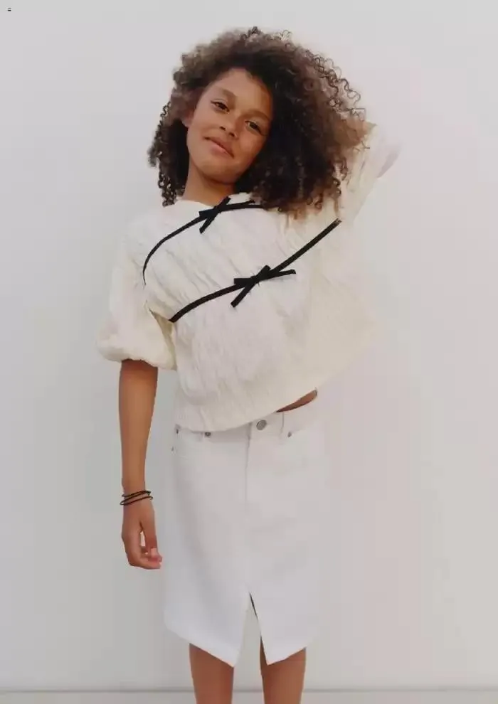 Girls' New in Clothes du 2 mai au 31 mai 2025 - Catalogue page 15