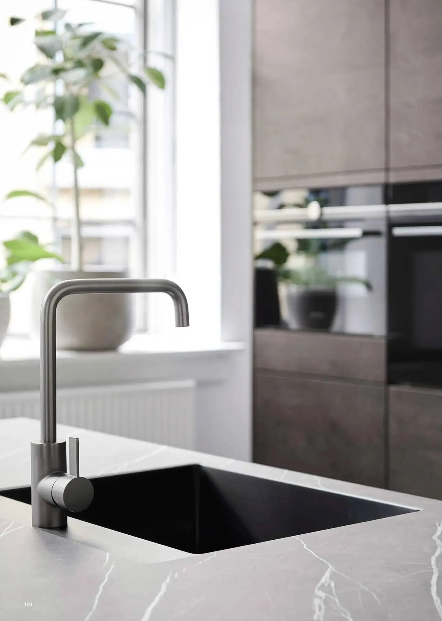 Catalogue Kvik du 17 janvier au 31 décembre 2024 - Catalogue page 100