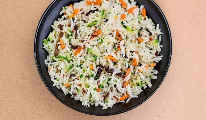 Riz basmati cuisiné aux petits légumes