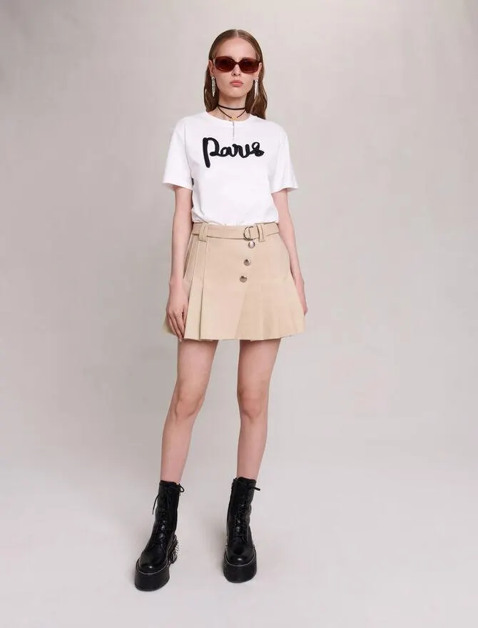 Top en dentelle semi-transparent