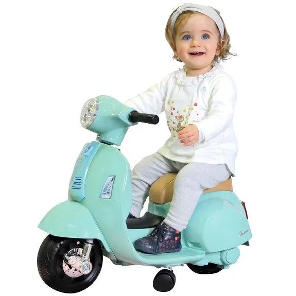 Mini vespa GTS électrique et lumineux - Vert d'eau