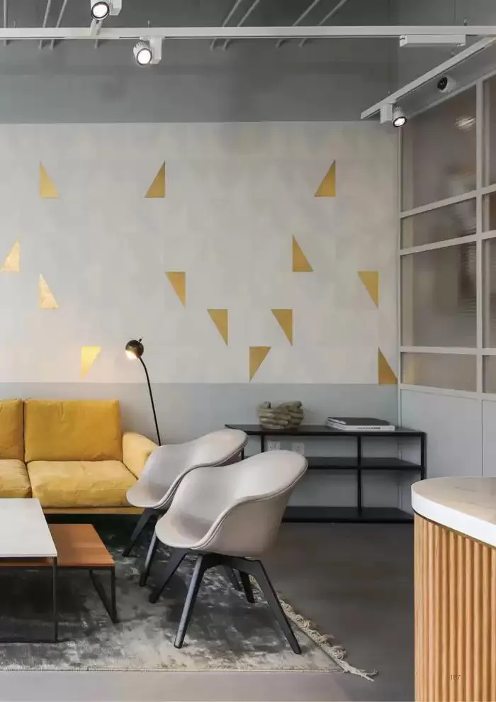 C O N T R A C T L O O K B O O K du 7 janvier au 31 décembre 2025 - Catalogue page 187