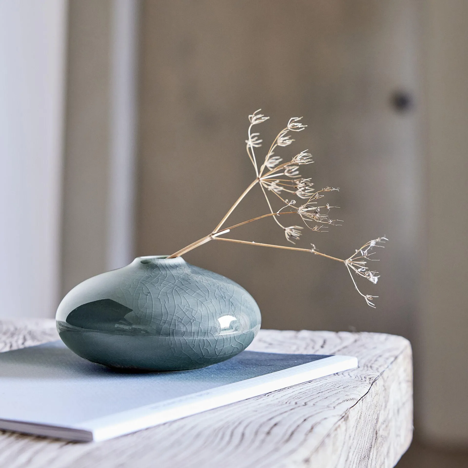 Petit vase en grès H6,5cm - bleu