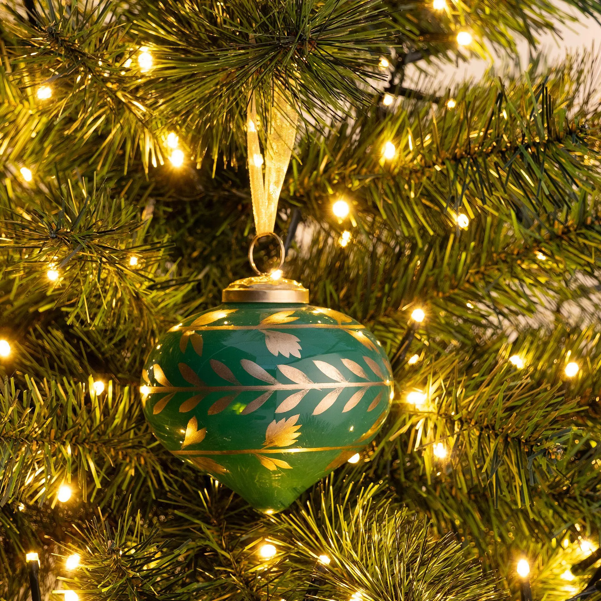 Suspension de Noël goutte en verre D10cm - vert