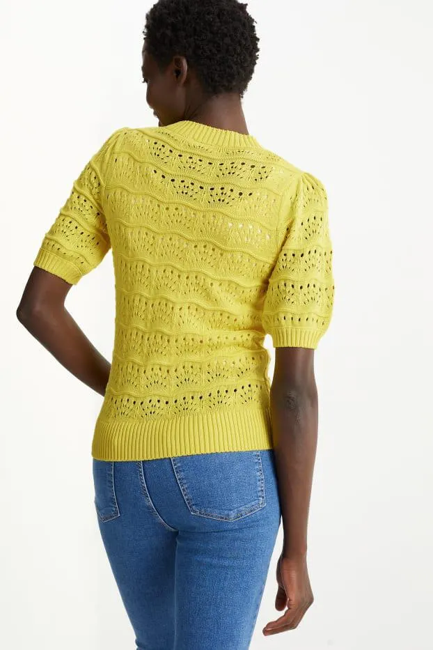 Knitted jumper - short sleeve