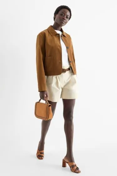 Shorts with belt - high waist