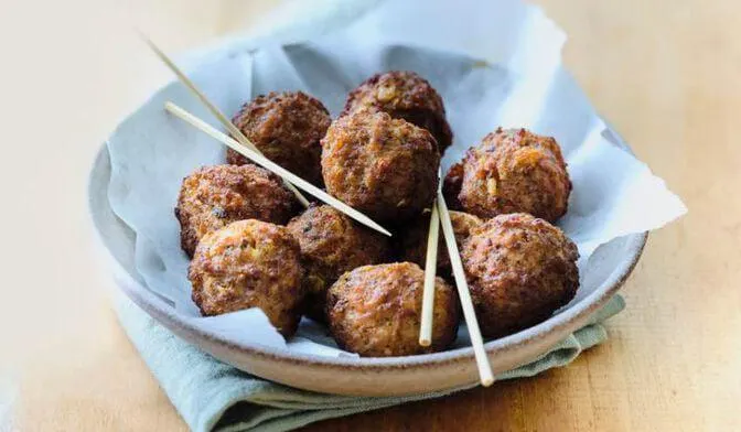 Boulettes de viande kefta, cuites,boeuf et agneau