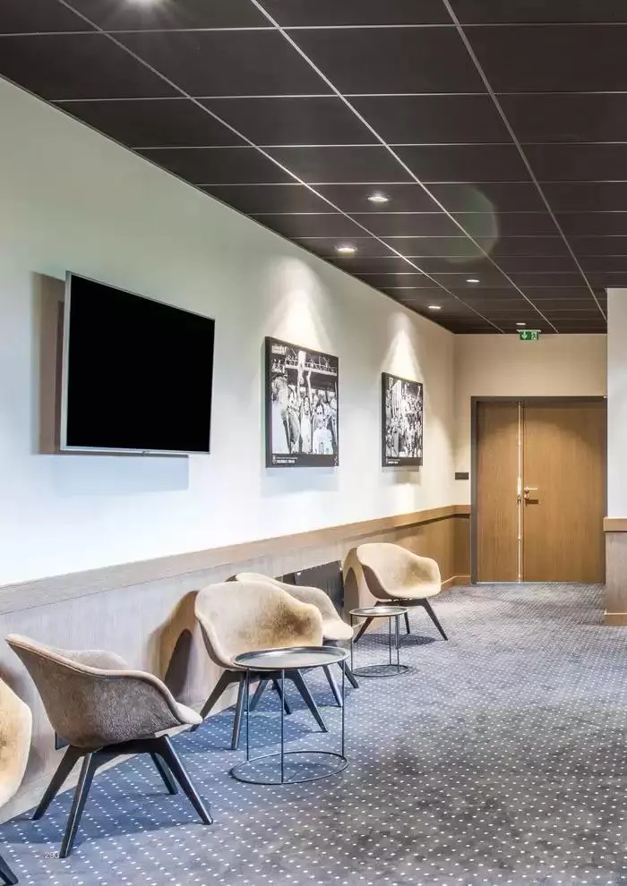 C O N T R A C T L O O K B O O K du 7 janvier au 31 décembre 2025 - Catalogue page 290