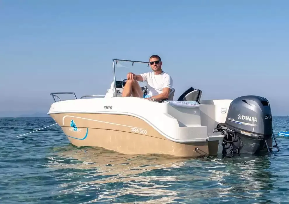 Moyennes Puissances 30 - 80 ch 2025 du 25 septembre au 30 juin 2025 - Catalogue page 14