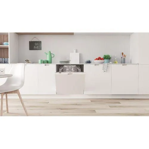 INDESIT Lave-vaisselle intégrable ID3ID741O
