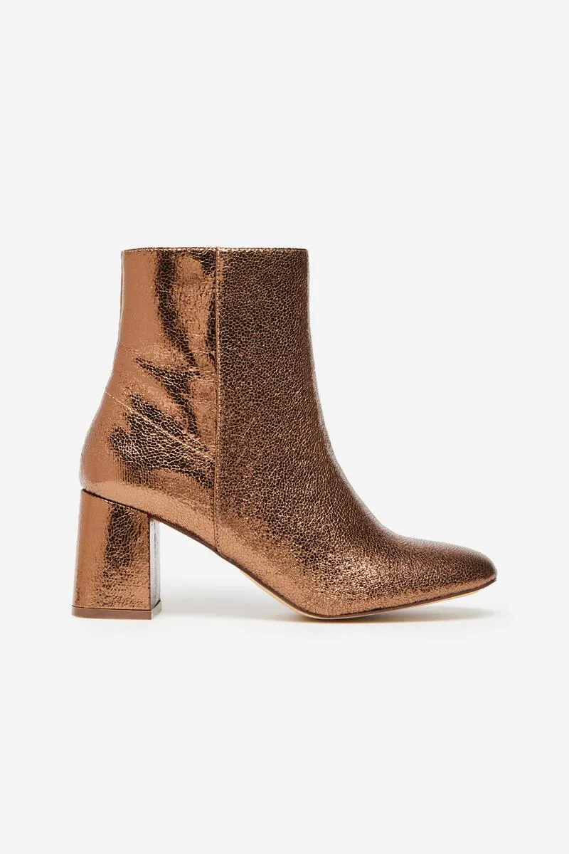 Botín metalizado oro