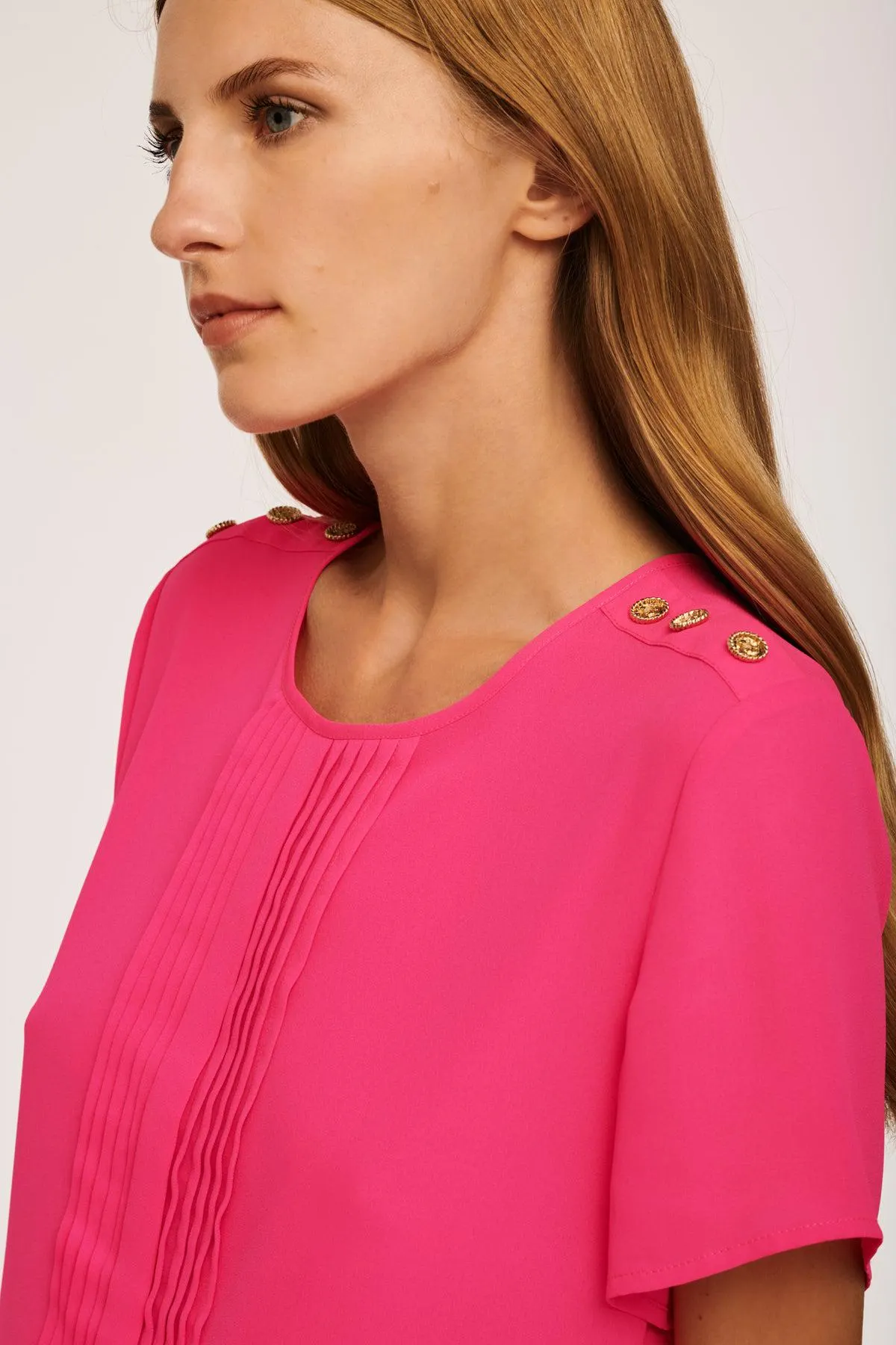 Top à manches courtes plissé