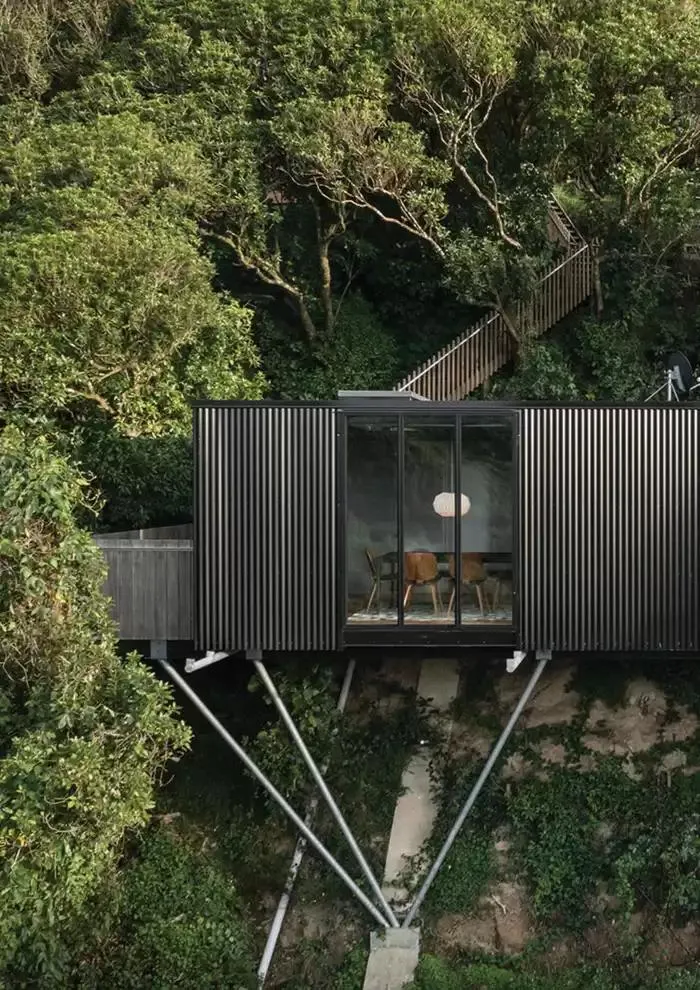 C O N T R A C T L O O K B O O K du 7 janvier au 31 décembre 2025 - Catalogue page 254