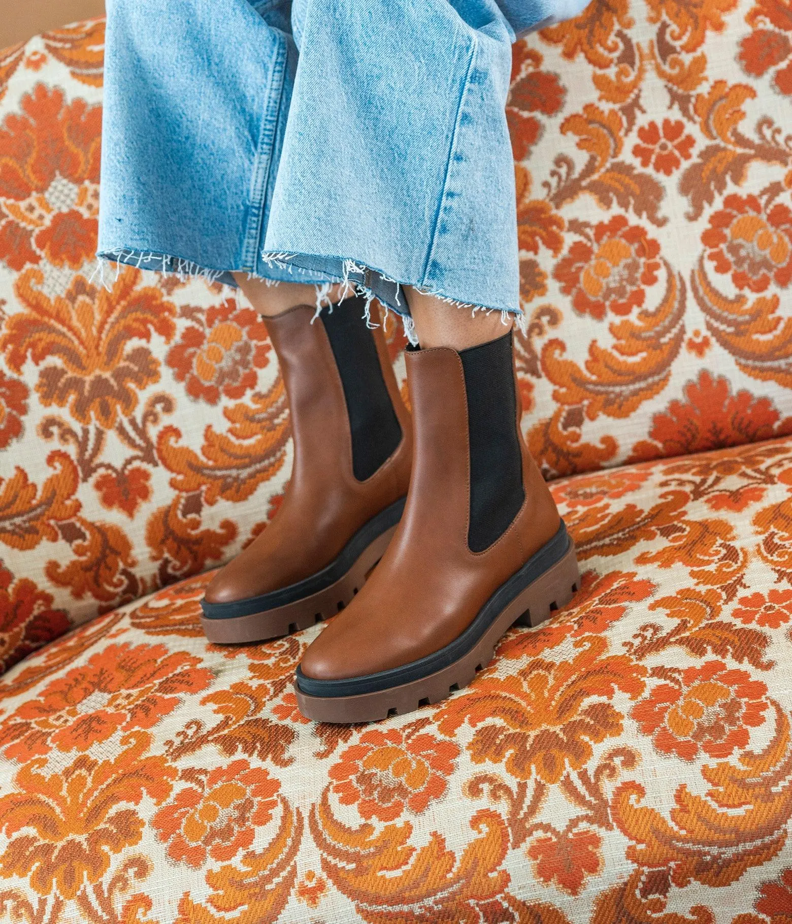 CHELSEA BOOTS KARNIO