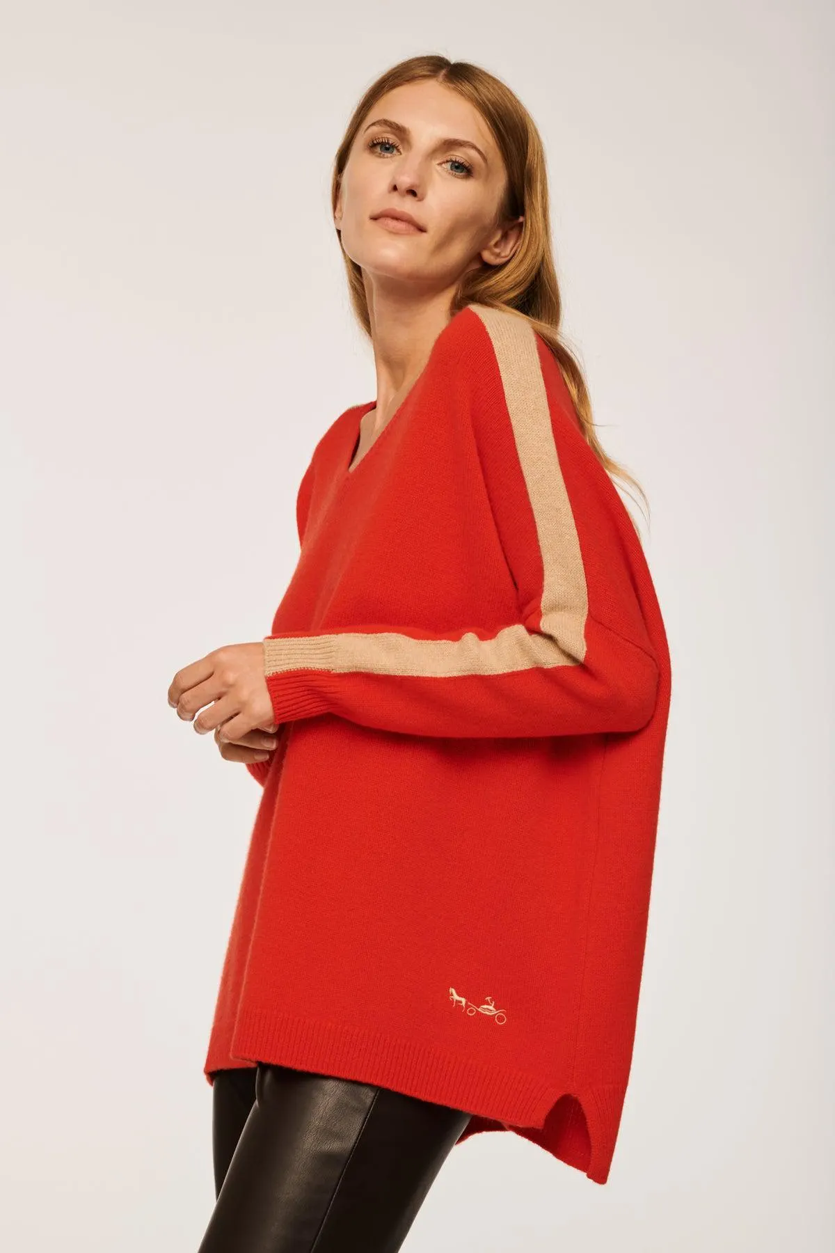 Pull col v en cachemire bi-color