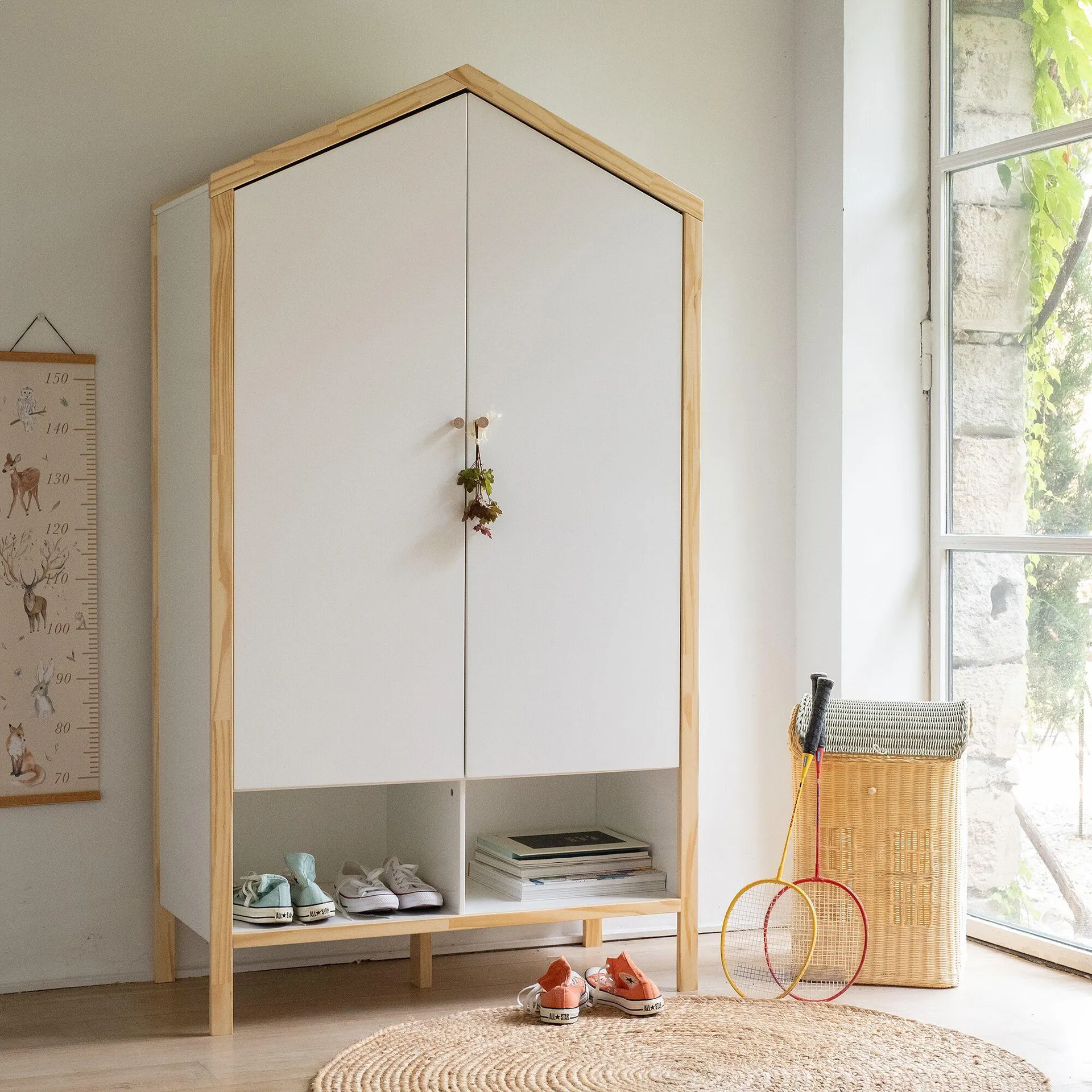 Armoire forme de maison en bois H185cm - blanc