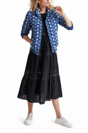 Veste matelassée avec dentelle