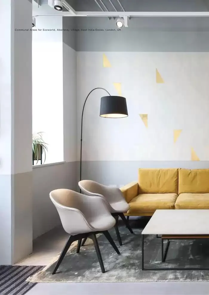 C O N T R A C T L O O K B O O K du 7 janvier au 31 décembre 2025 - Catalogue page 186