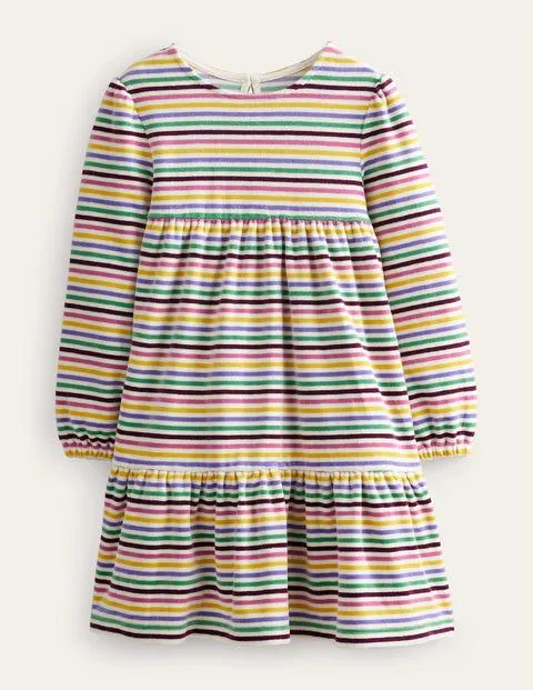 Robe en velours à volants