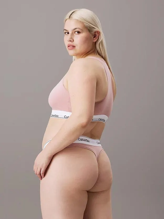 String grande taille - Modern Cotton