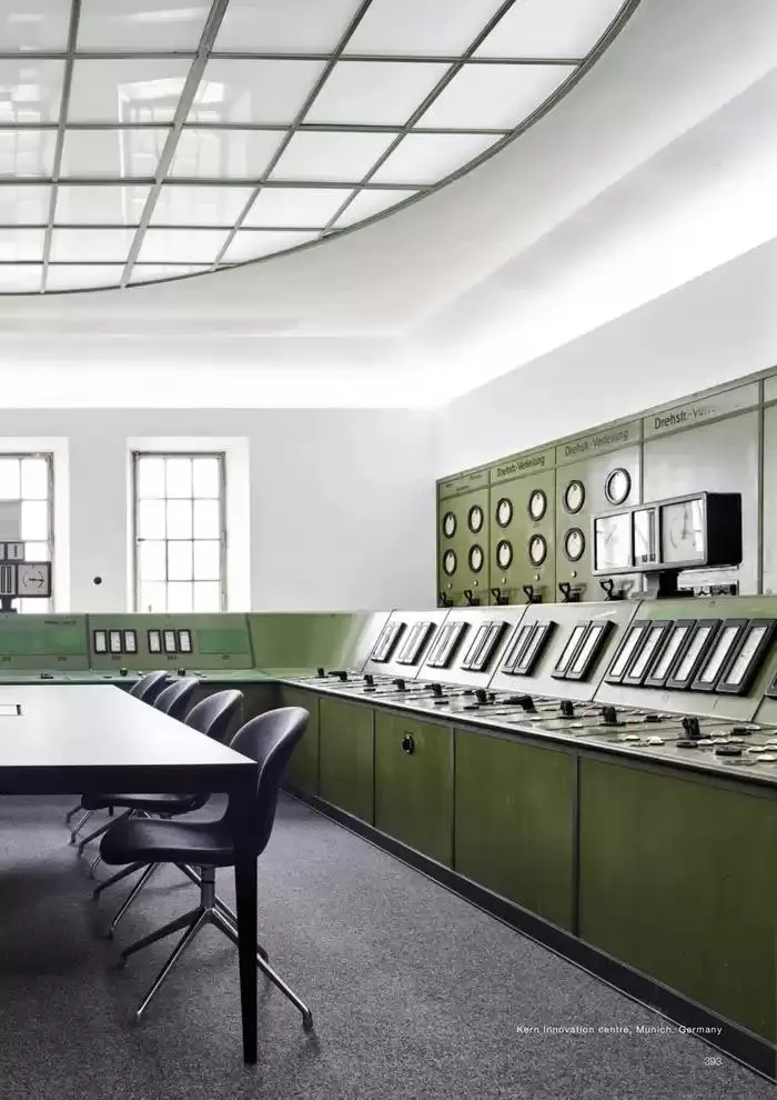 C O N T R A C T L O O K B O O K du 7 janvier au 31 décembre 2025 - Catalogue page 393