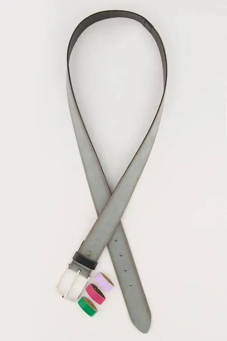 Ceinture en cuir véritable à passant coloré