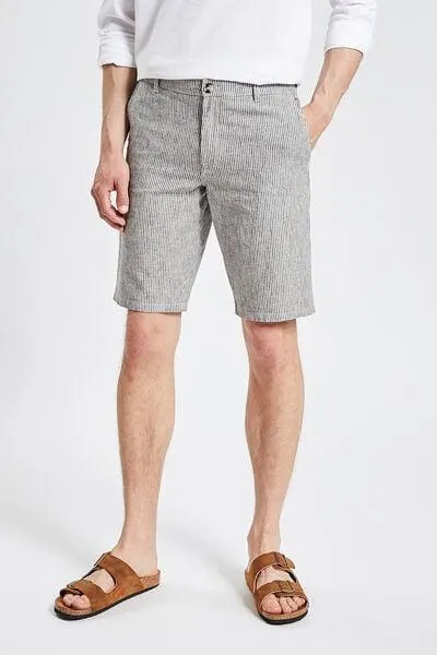 Bermuda en lin et coton rayé