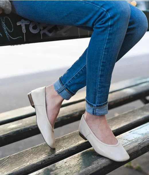 BALLERINE BOKARO NUDE