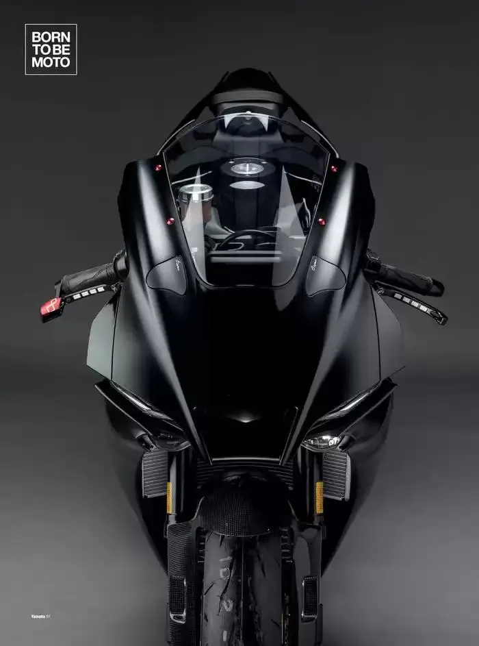 LIGHTECH 2025 du 6 mai au 31 décembre 2025 - Catalogue page 186