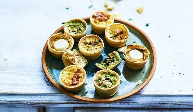15 mini-quiches