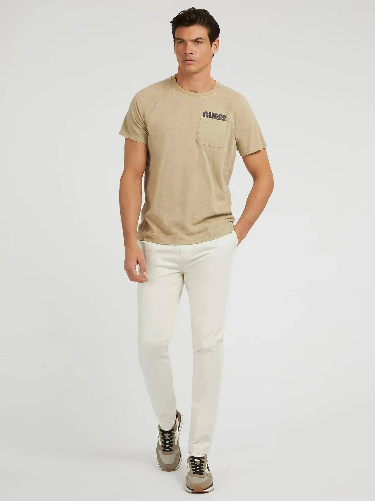 Catalogue Guess du 2 juin au 18 juillet 2023 - Catalogue page 4