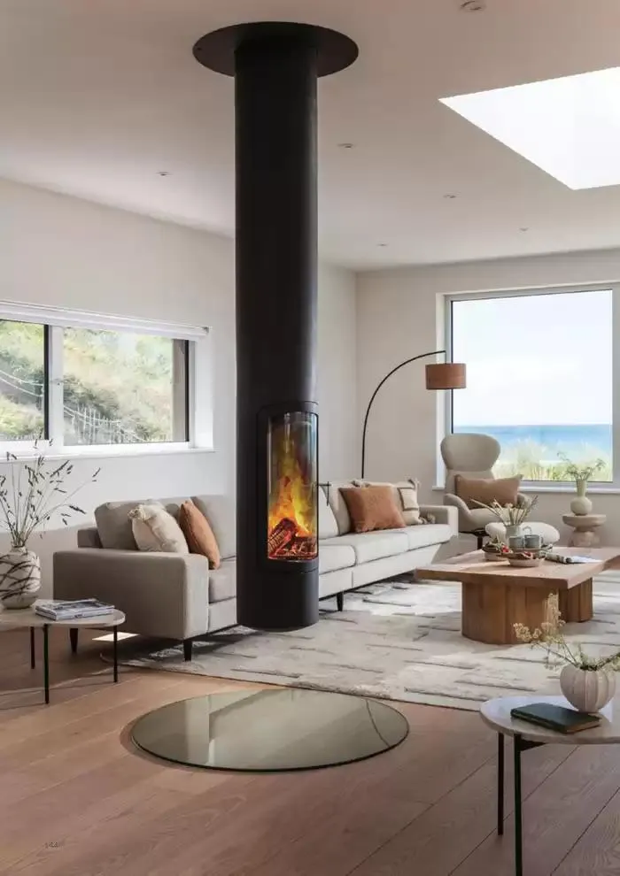 C O N T R A C T L O O K B O O K du 7 janvier au 31 décembre 2025 - Catalogue page 144