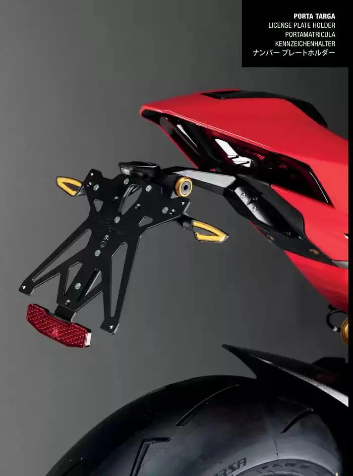 LIGHTECH 2025 du 6 mai au 31 décembre 2025 - Catalogue page 81