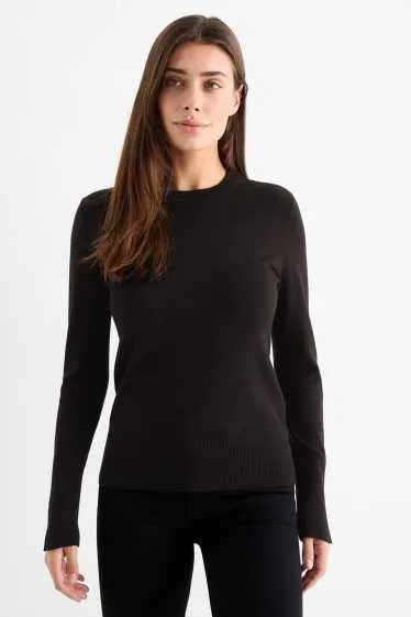 Fine knit jumper