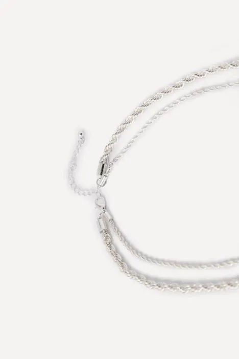 Collier, deux rangées, longueurs différentes, fermoir à mousqueton