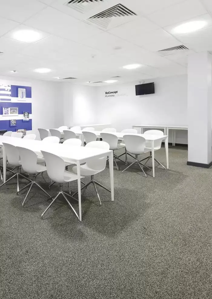 C O N T R A C T L O O K B O O K du 7 janvier au 31 décembre 2025 - Catalogue page 297