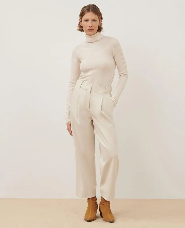 PEGGY - Pantalón carrot de lana mezclada off white