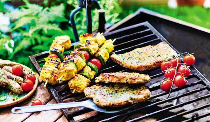 4 côtes de porc désossées marinées au thym,romarin