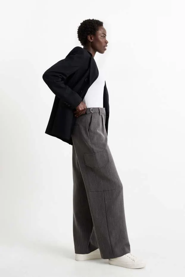 Cargo trousers - mid-rise waist - wide leg - pinstripes