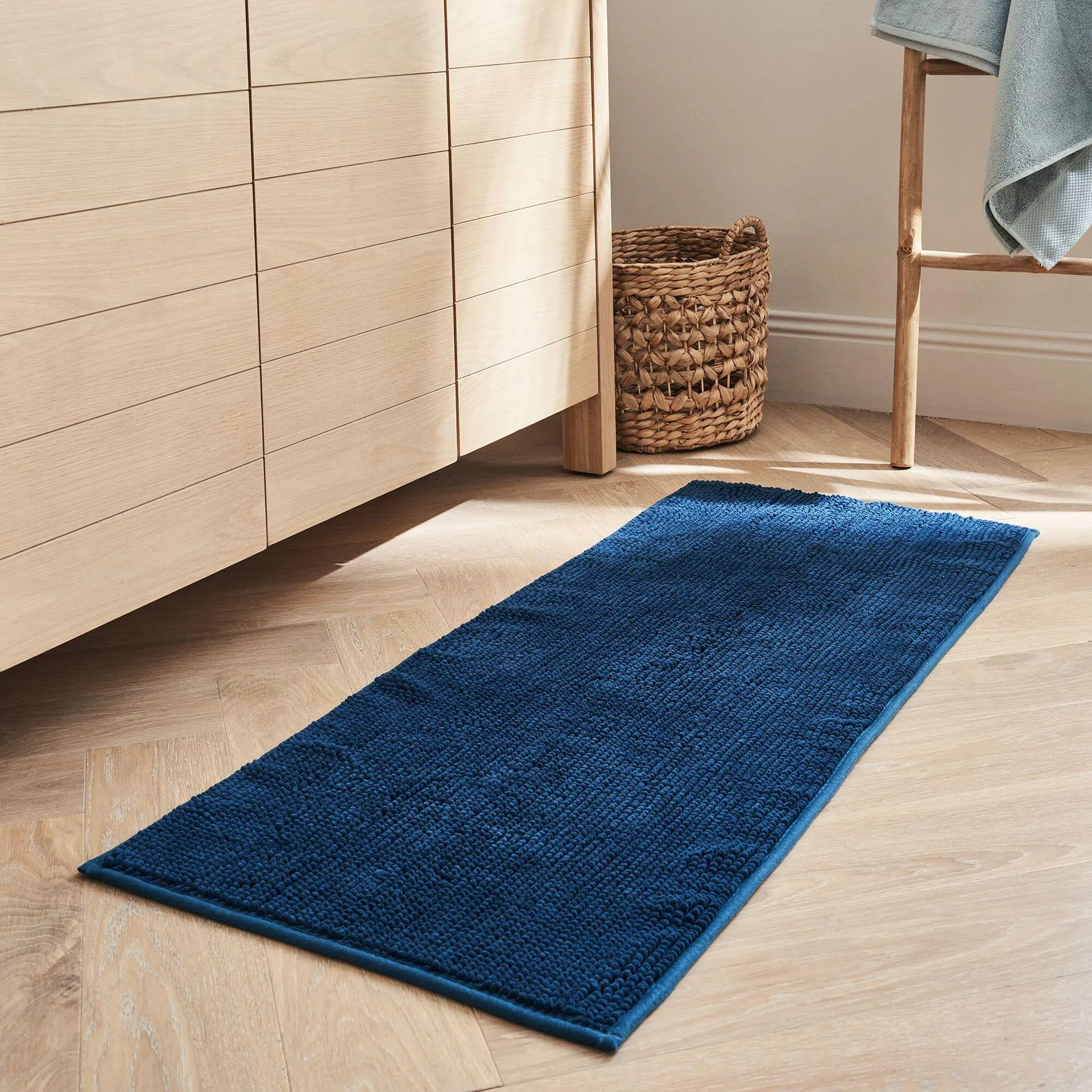 Tapis de bain chenille en polyester - bleu figuerolles 50x120cm