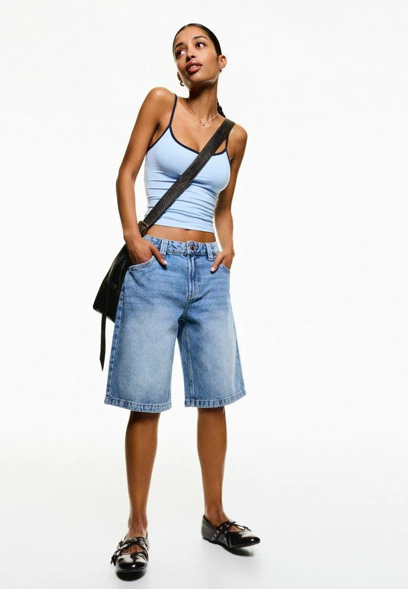 BAGGY - Short en jean - light blue denim