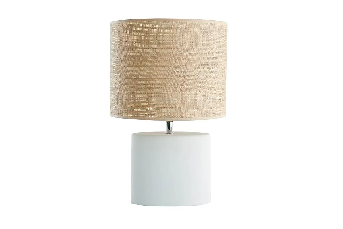Lampe à poser en céramique blanc mat et abat-jour en raphia naturel H40 cm TIGA