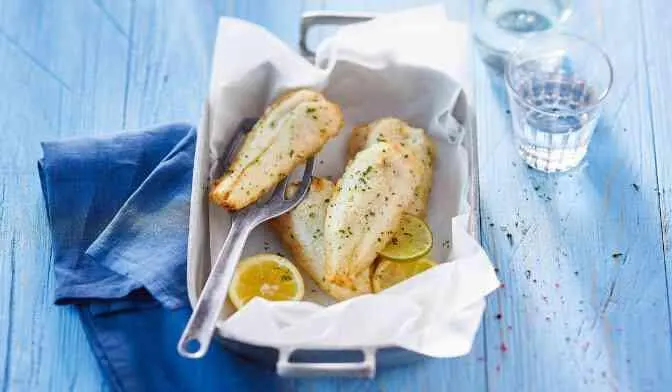 Filets de merlu blanc du Cap façon meunière