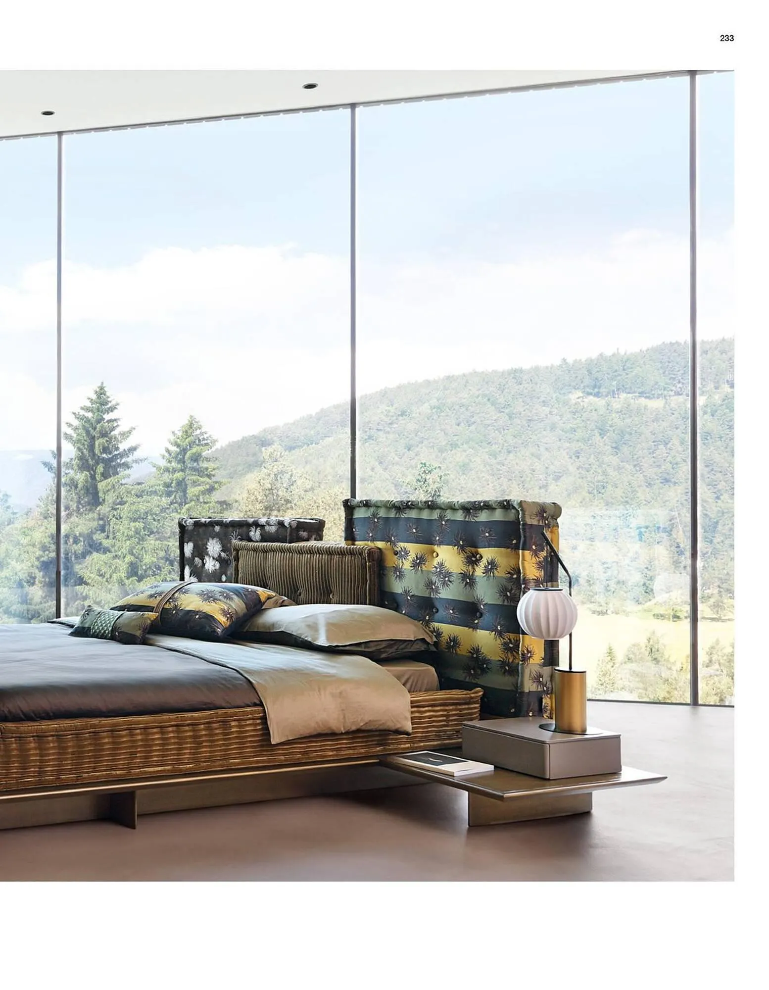 Catalogue Roche Bobois du 13 janvier au 31 décembre 2026 - Catalogue page 235